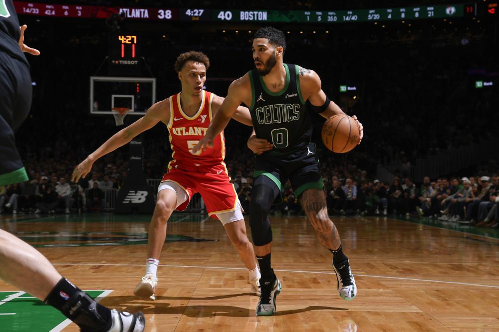 均与两位巨 均与两位巨