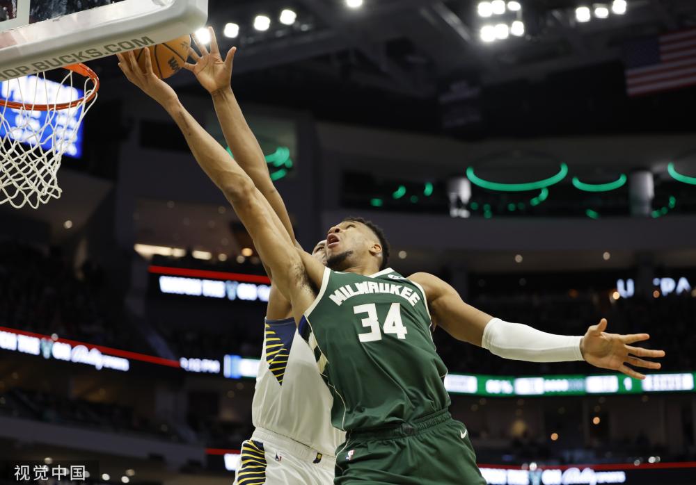 富的中场大 富的中场大