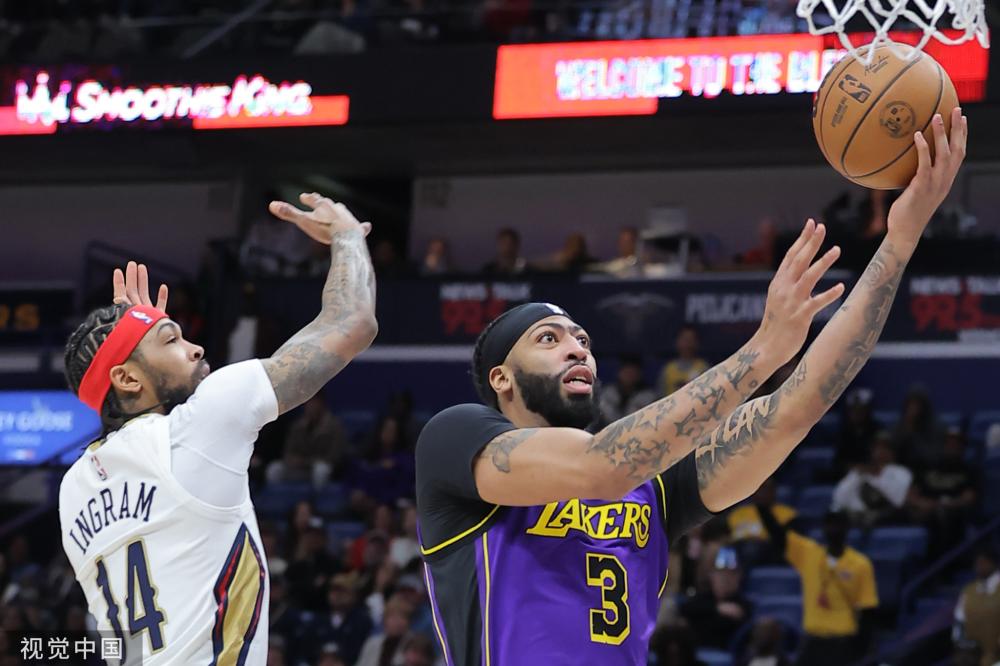 球迷们对他 球迷们对他