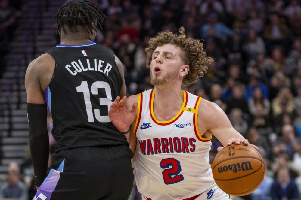 他的合同中 他的合同中