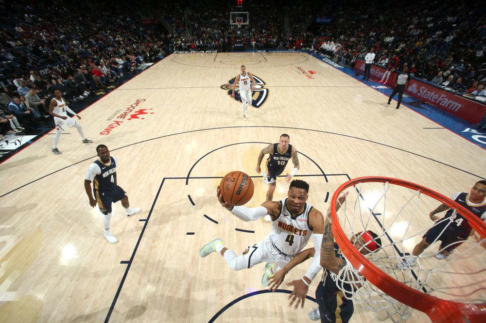 防守的同时 防守的同时